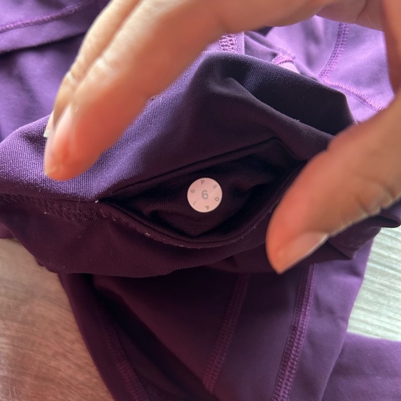 Lululemon All the right places 23” - Picture 4 of 5